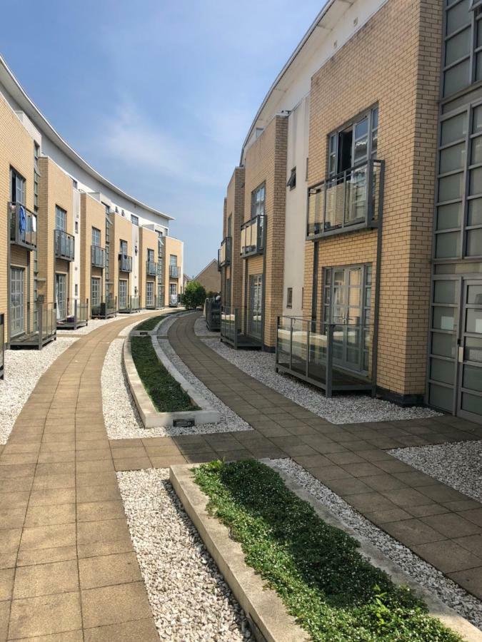 Charlesmere Gardems Лондон Екстер'єр фото